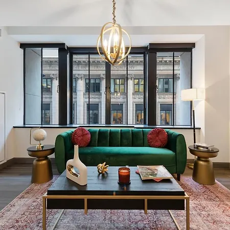 Experience Downtown Chicago At Millennium - Luxury Apartments In The Loop